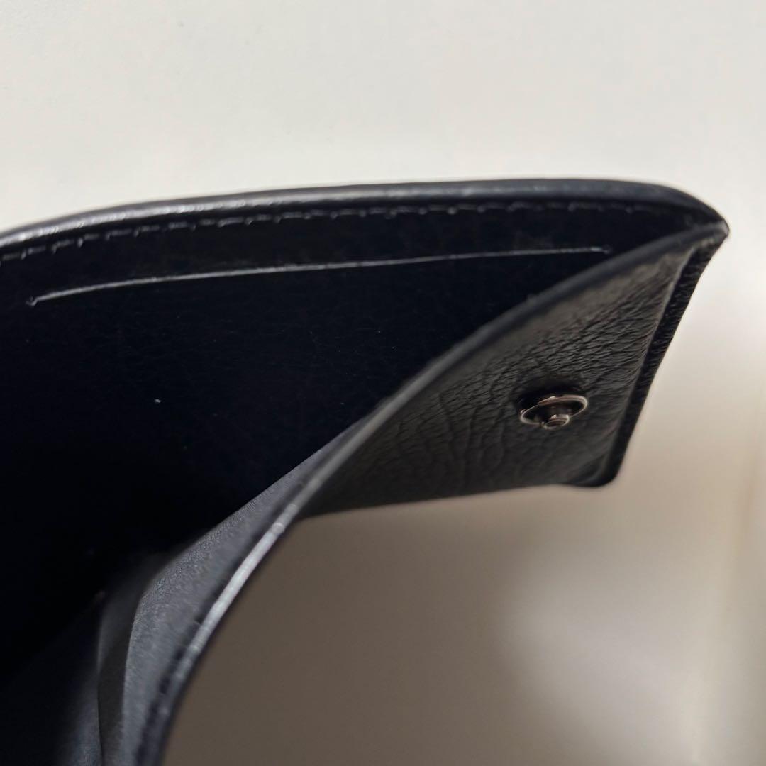 メゾンマルジェラ　三つ折り財布