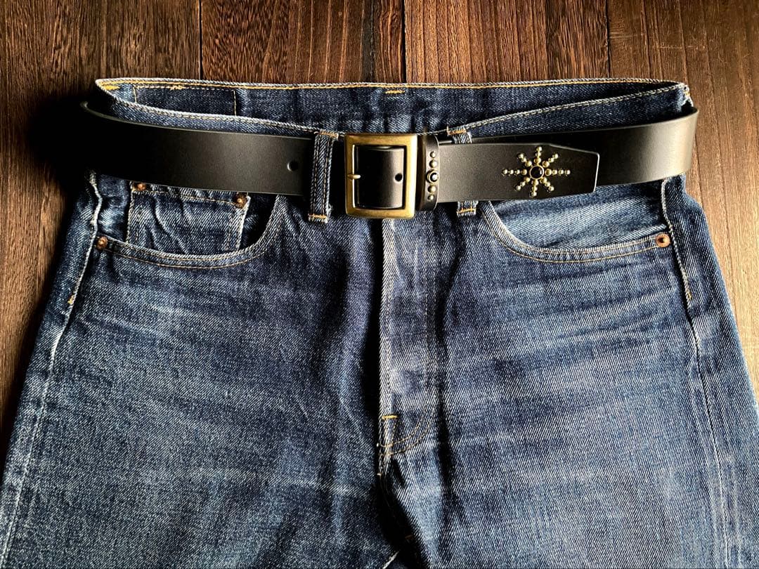 スタッズギャリソンベルト　牛ヌメ　真鍮　38mm HTC CALEE