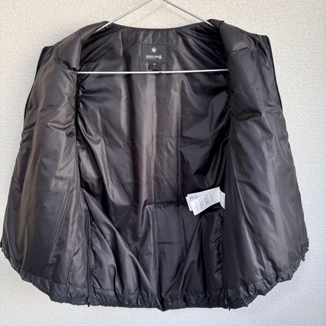 【超美品】 peak ダウンベスト　ブラック１
