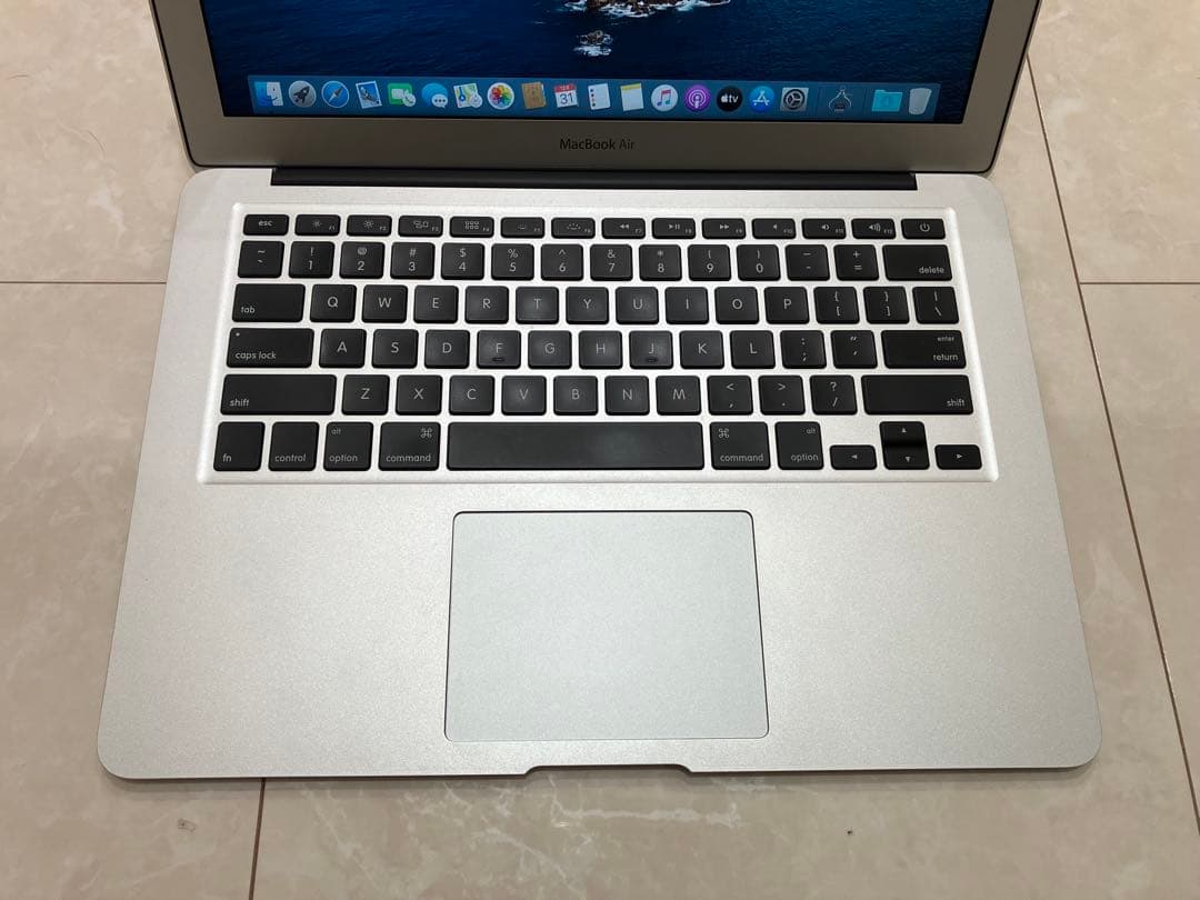 MacBook本体 Apple MacBook Air 13 inch Mid 2012 500GB