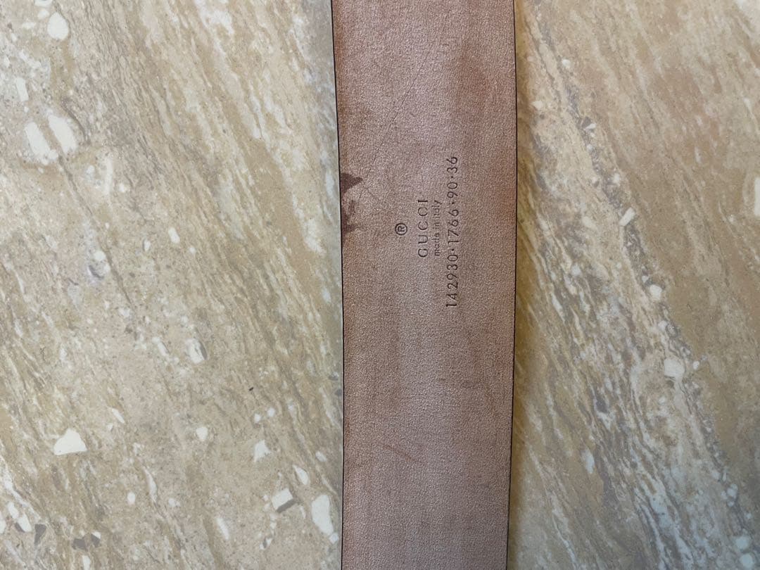 GUCCI ホワイト レザー ベルト 約95cm