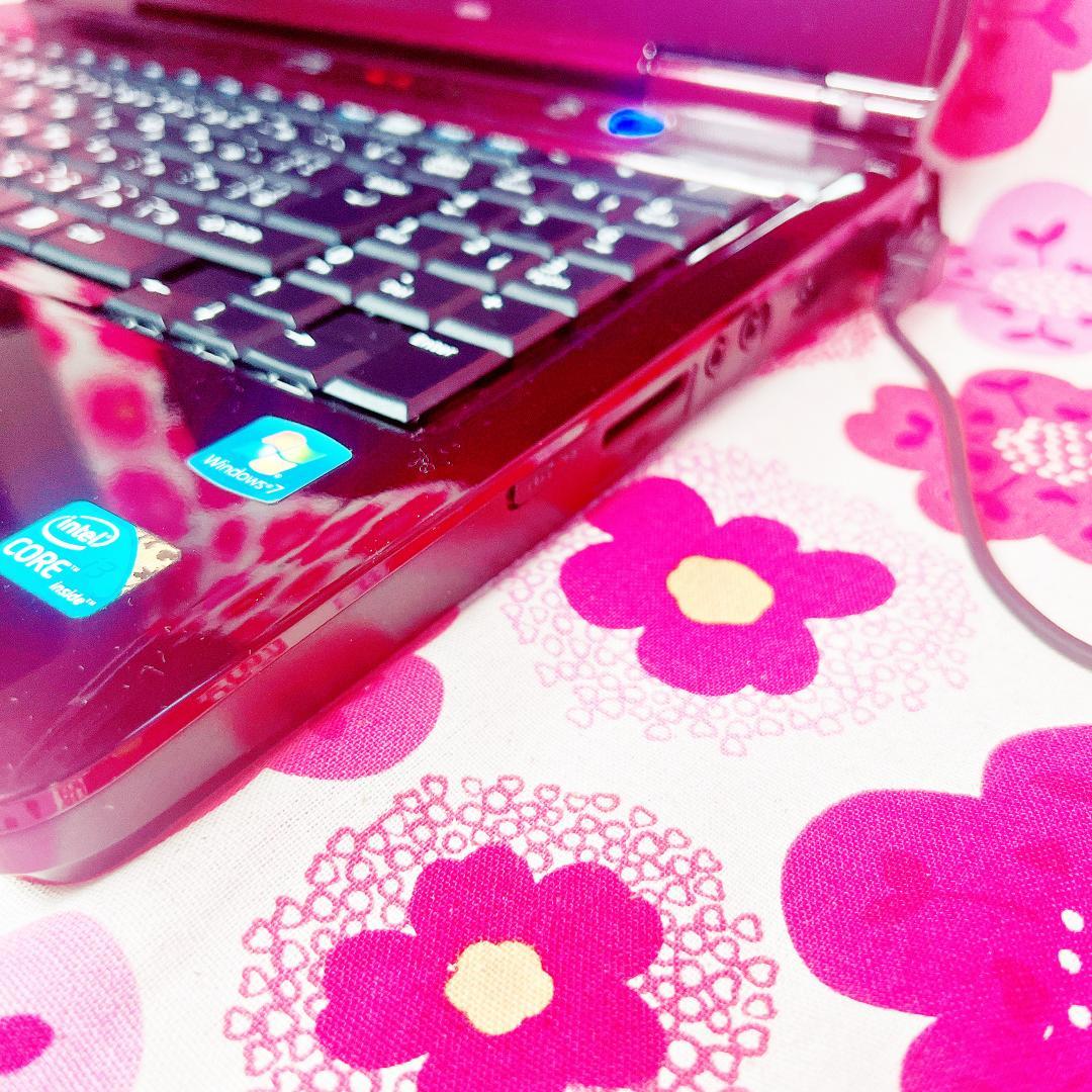 7【データ保存大容量❣️】初期設定済み✨初心者向け✨オシャレな赤✨ノートパソコン