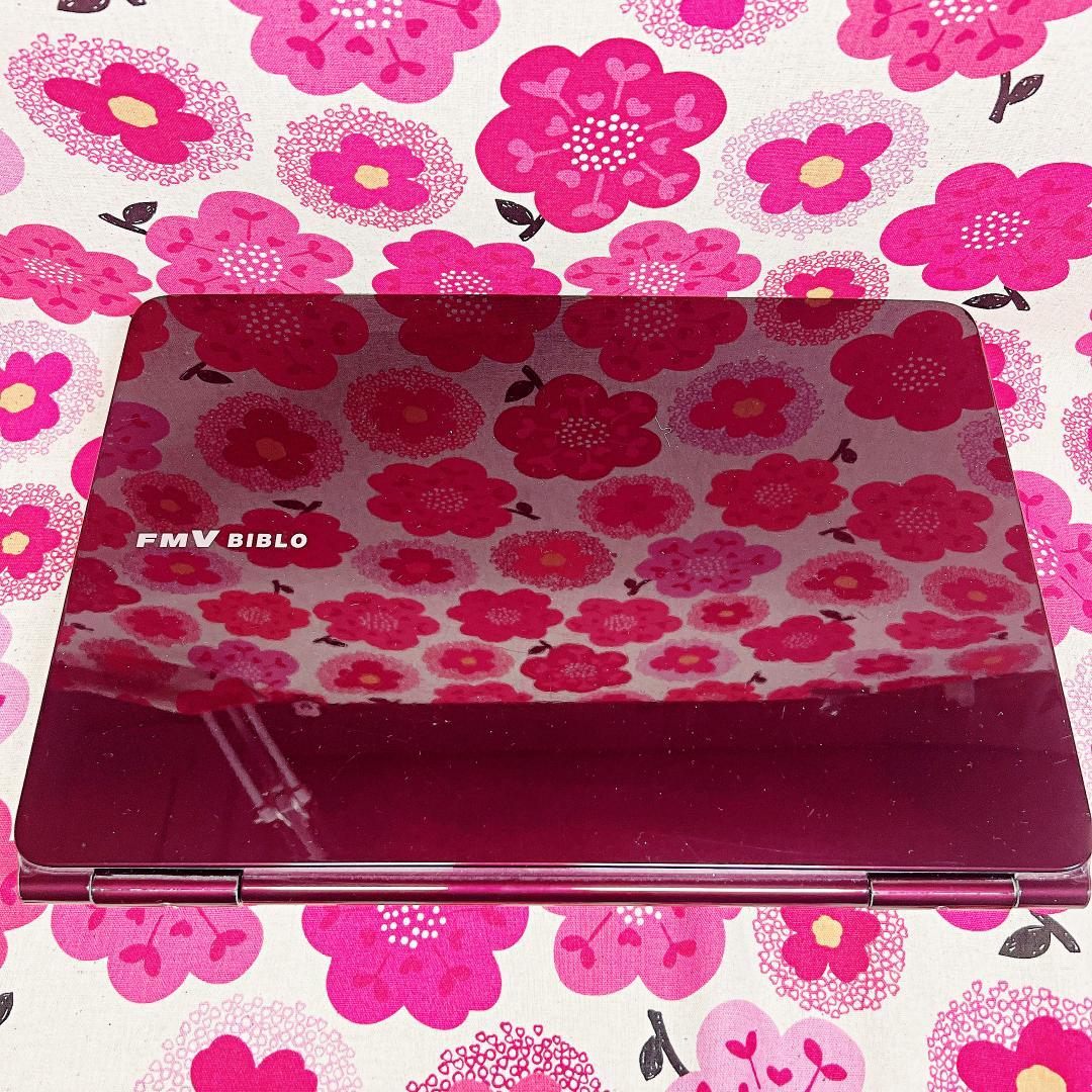 7【データ保存大容量❣️】初期設定済み✨初心者向け✨オシャレな赤✨ノートパソコン