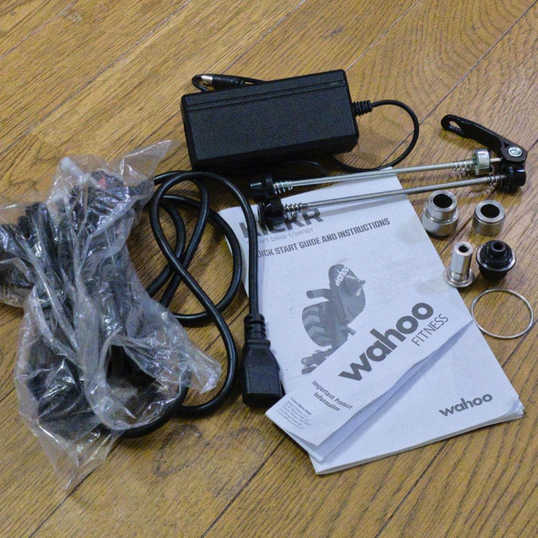 Wahoo KICKR V5 動作確認済 スマートトレーナー　ワフー キッカー