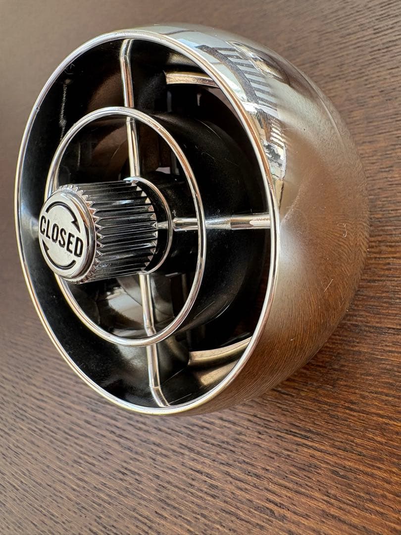 （美品）新型ジムニー　バスエアコン吹き出し口　レトロ　シエラ　JB64 JB74