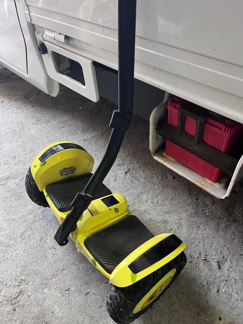 セグウェイ　バランスボード　Bluetooth付き　スポンジボブ　送料込み