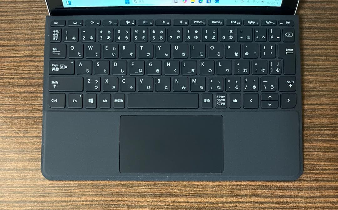 ほぼ未使用・高速・高性能 Surface Go - 8GB/128GB NVMe