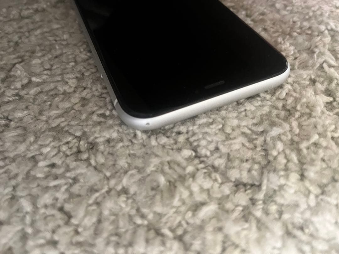 【ウニ様】Apple iPhone XR ホワイト128GB