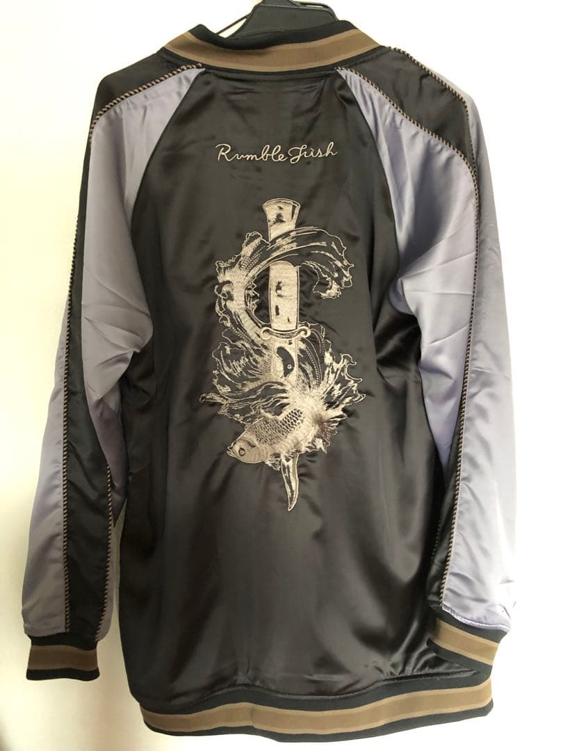 switch bladeスイッチブレードhydeラルクスカジャン スーベニア