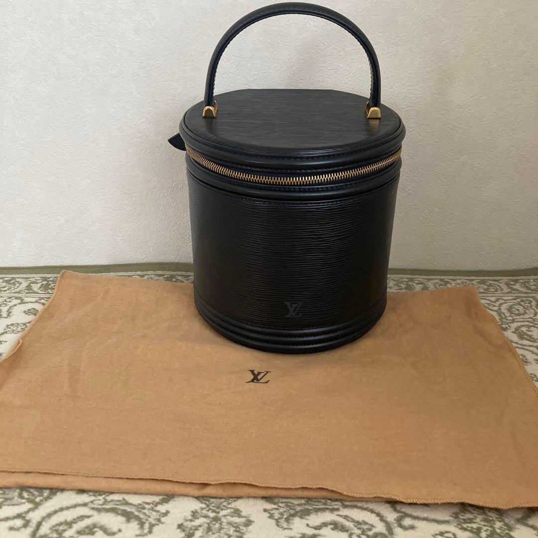 ルイヴィトンLV エピ　カンヌ　ヴァニティバッグ　ハンドバッグ