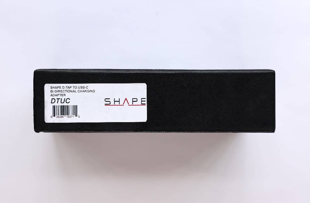 SHAPE D-Tap to USB-C 双方向充電アダプター