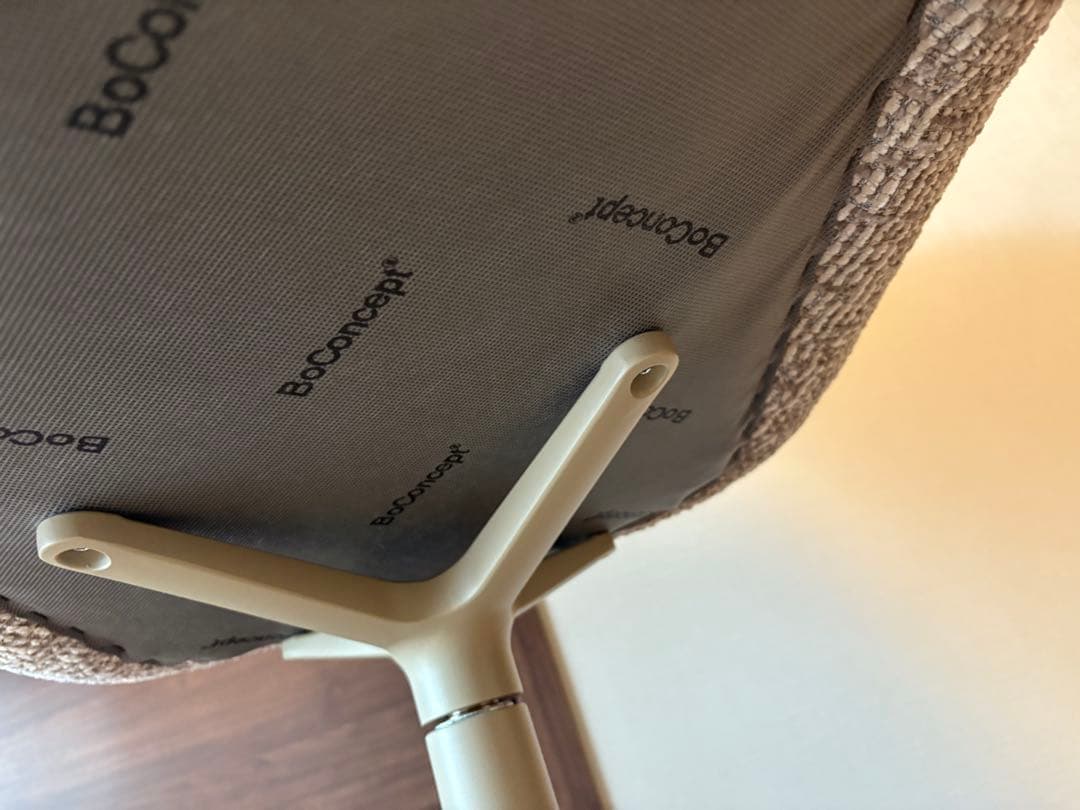 Boconcept Vienna回転チェア　【おにぎり】