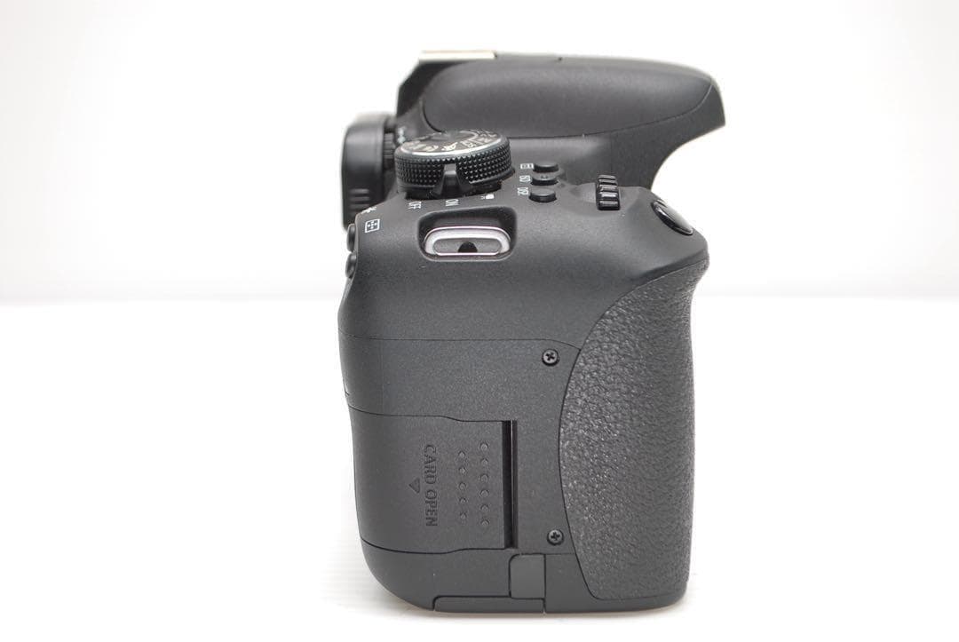 ▪️キャノンkiss X8i▪️ダブルレンズセット フルHD動画撮影可能 美品