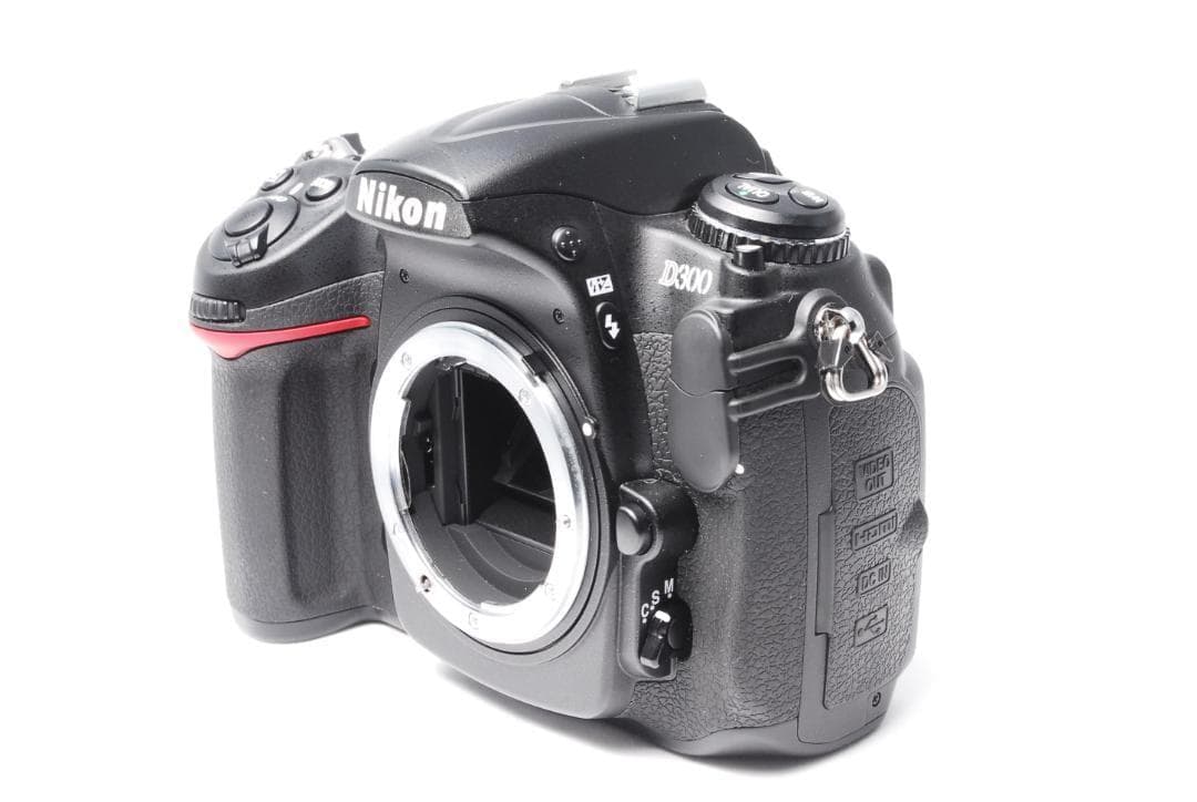 【新品級】Nikon D300 ハイアマチュア 一眼レフカメラ