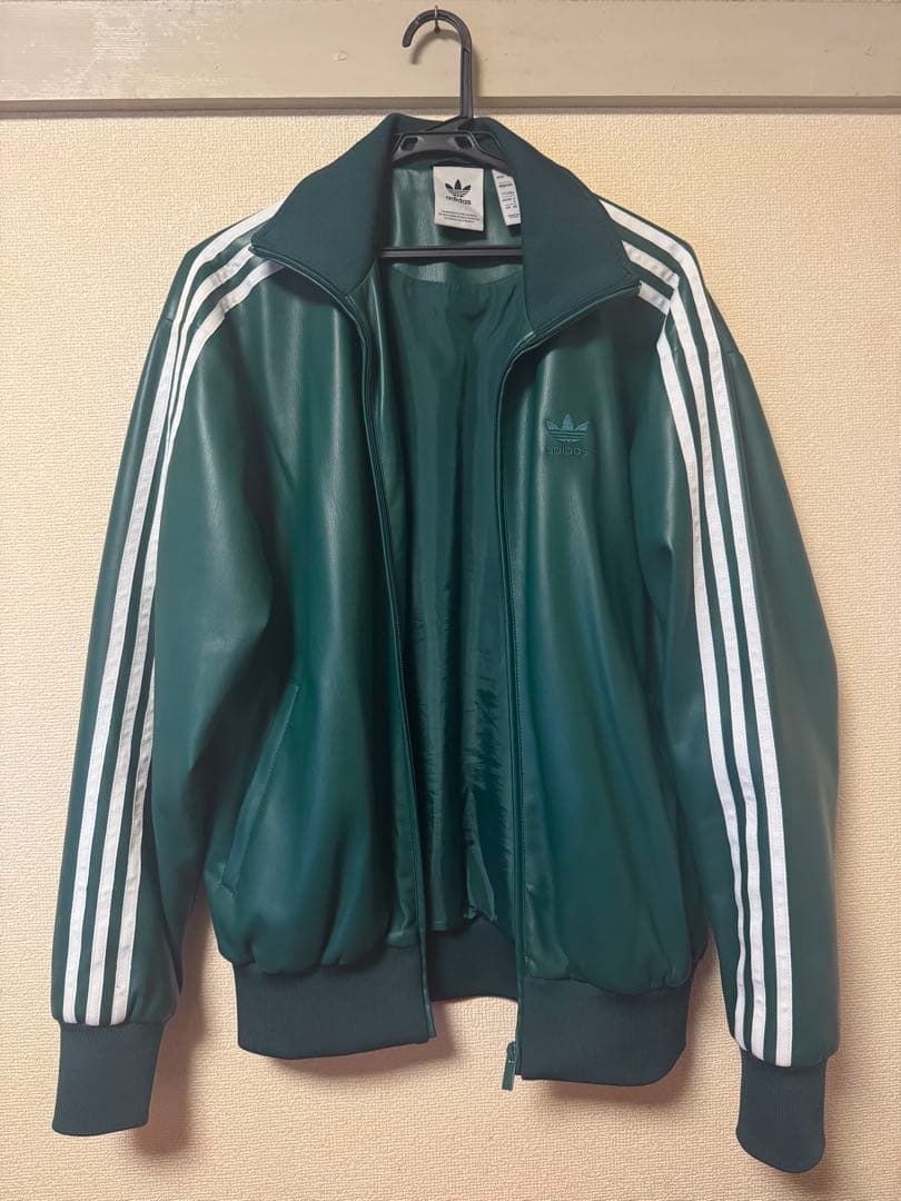 【希少・Sサイズ】adidas フェイクレザージャケット カレッジグリーン