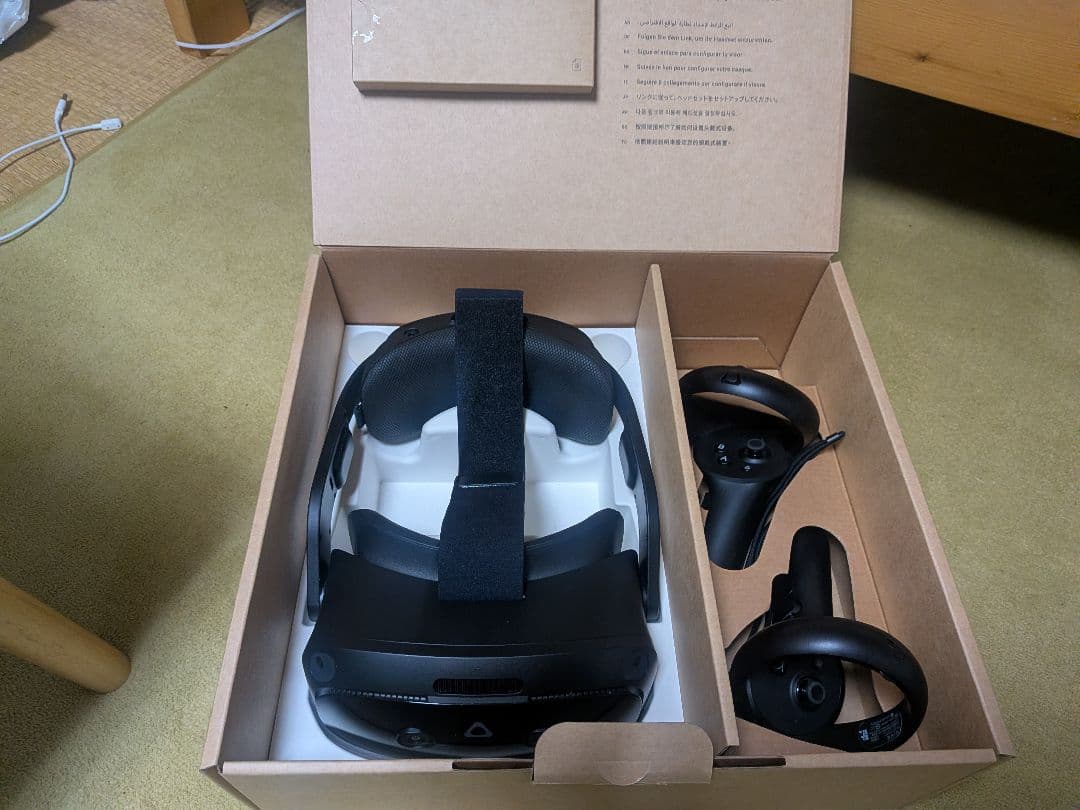 【美品】VIVE Focus Vision 豪華付属品セット（即時購入OK)