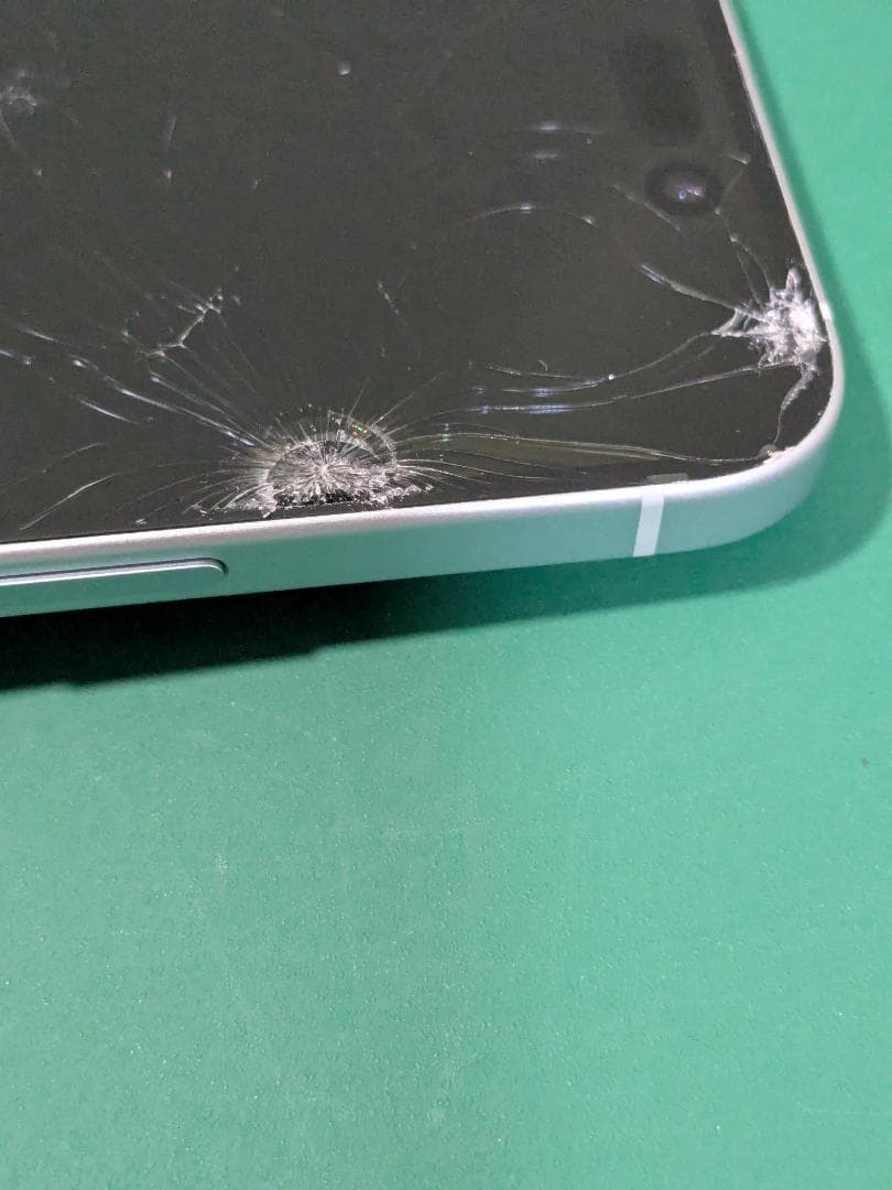 iPhone 15 128GB SIMフリー　ブルー　バッテリー99%　ジャンク