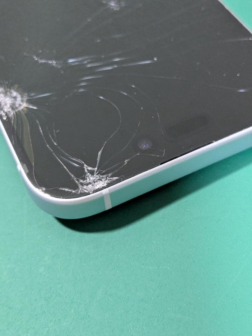 iPhone 15 128GB SIMフリー　ブルー　バッテリー99%　ジャンク