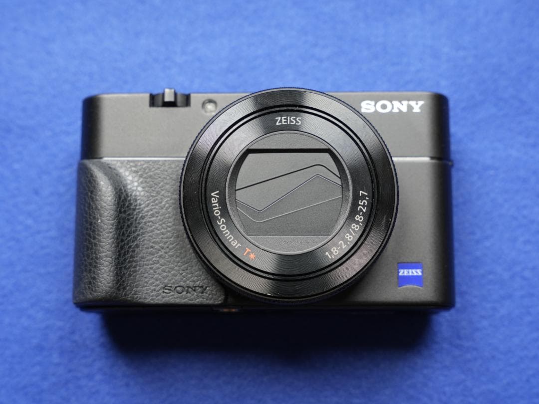 ソニーデジタルカメラSONY Cyber−Shot RX DSC-RX100M5