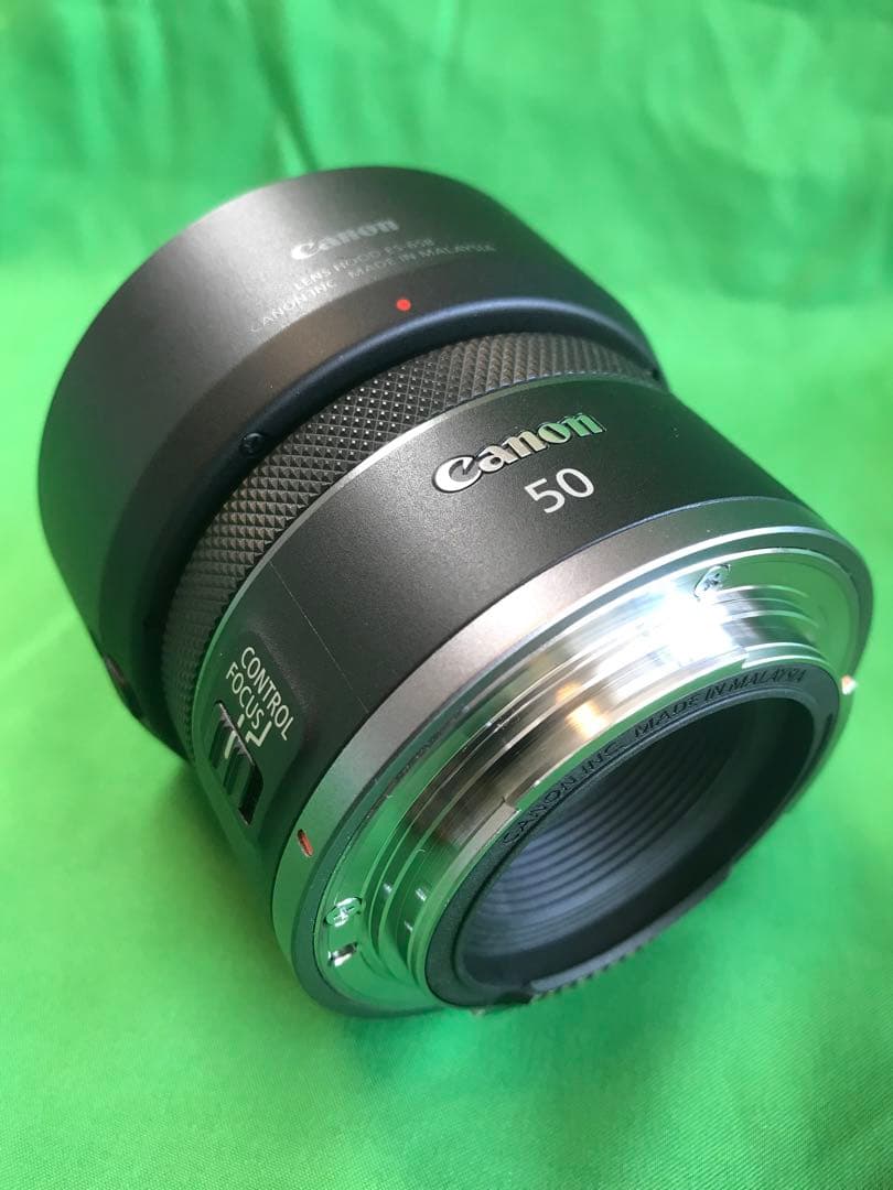 キヤノン　RF50mm f1.8 STM 専用フードES-65B