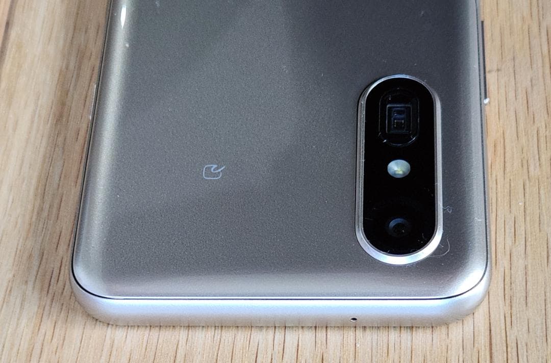 らくらくスマートフォン Lite MR01 64GB SIMフリー 本体