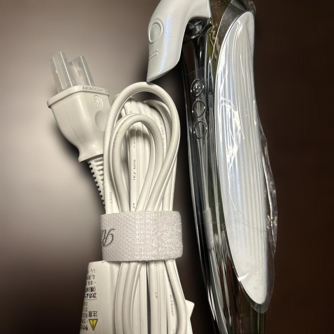 【新品未使用】リファ カールアイロン プロ ホワイト 26mm ReFa