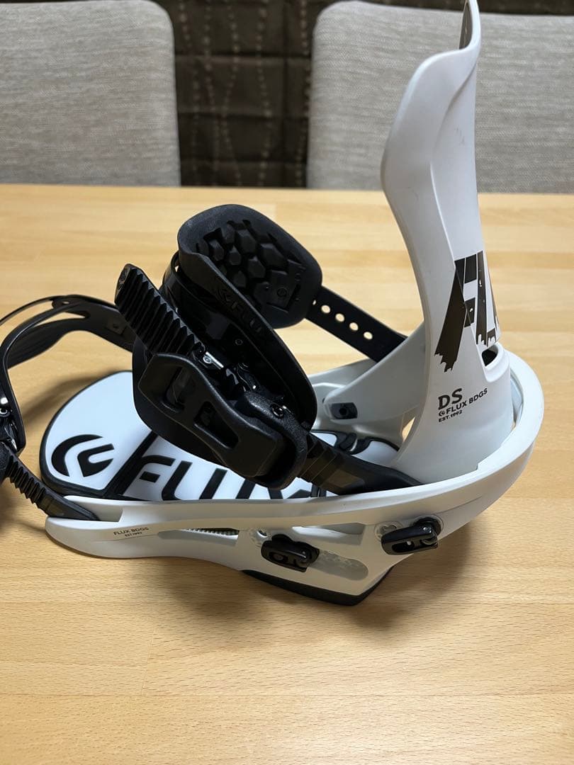 FLUX DS 22-23スノーボードビンディング M