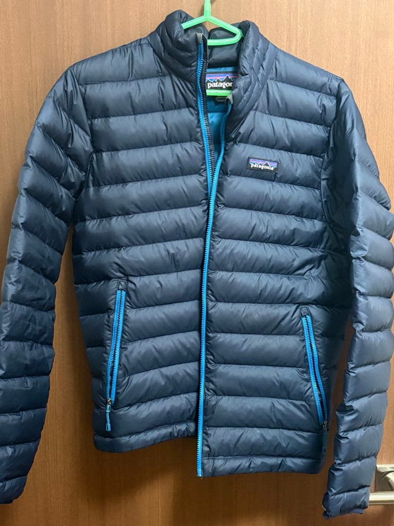 Patagonia ネイビー　ダウンセーター