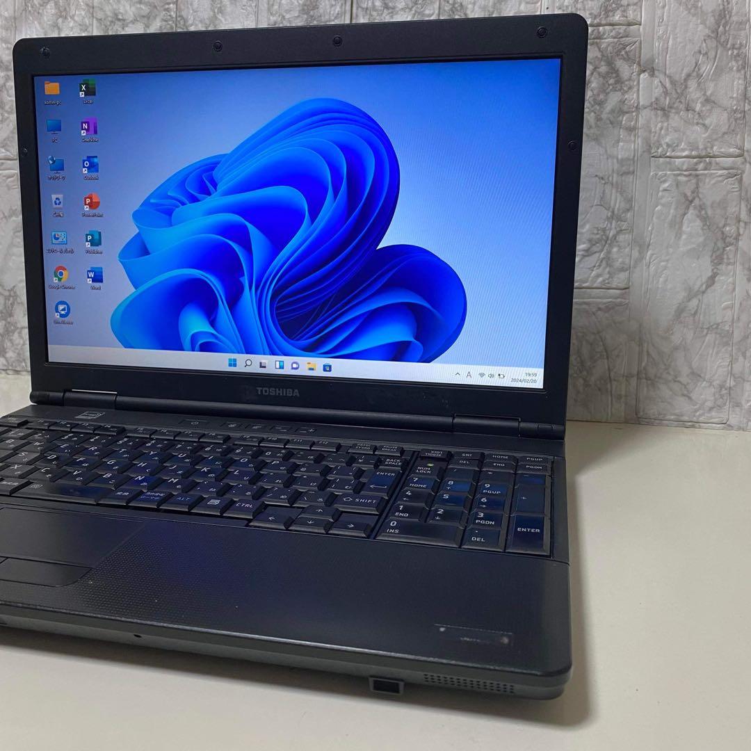 TOSHIBAノートパソコン　Windows11Pro オフィス付き　発送無料