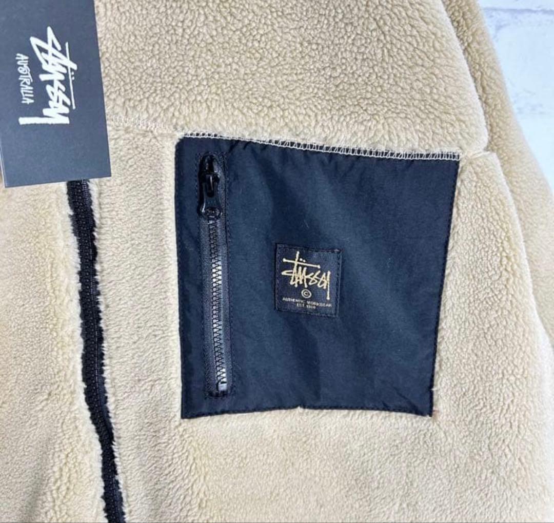 値下げ　STUSSY ベージュ フリースパーカー