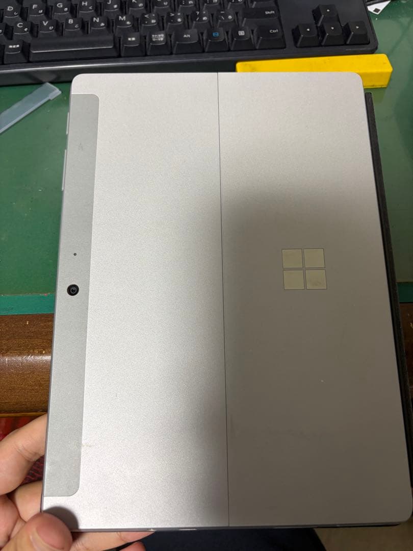 Microsoft Surface GO (第一世代)シルバー カバー付き