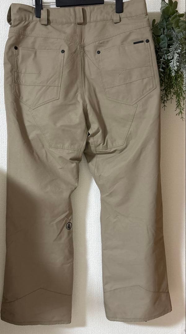 美品　VOLCOM　スノーウェア　上下セット