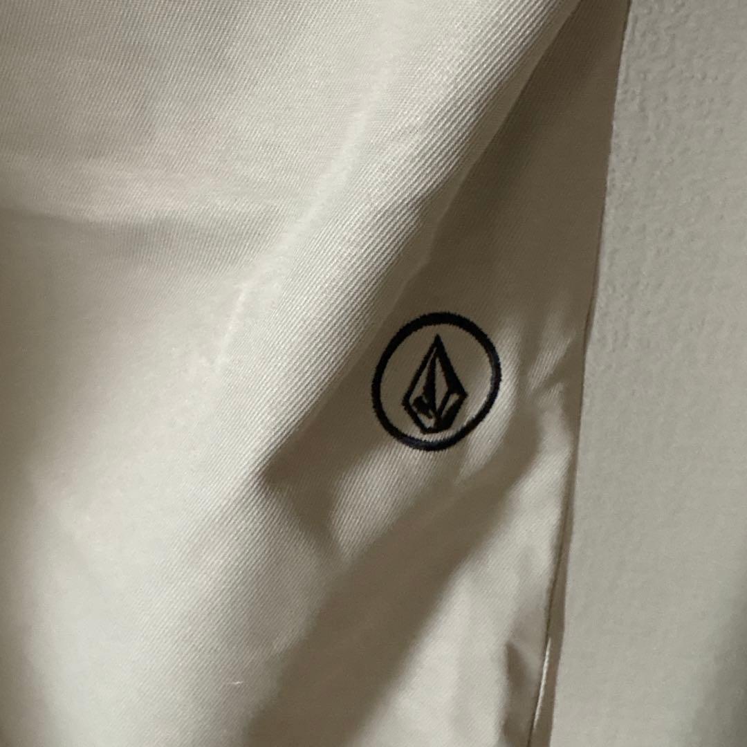 美品　VOLCOM　スノーウェア　上下セット
