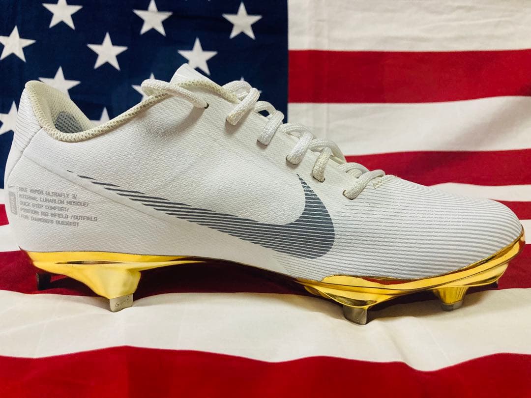 NIKE LUNAR VAPOR ULTRAFLY ELITE 3 スパイク