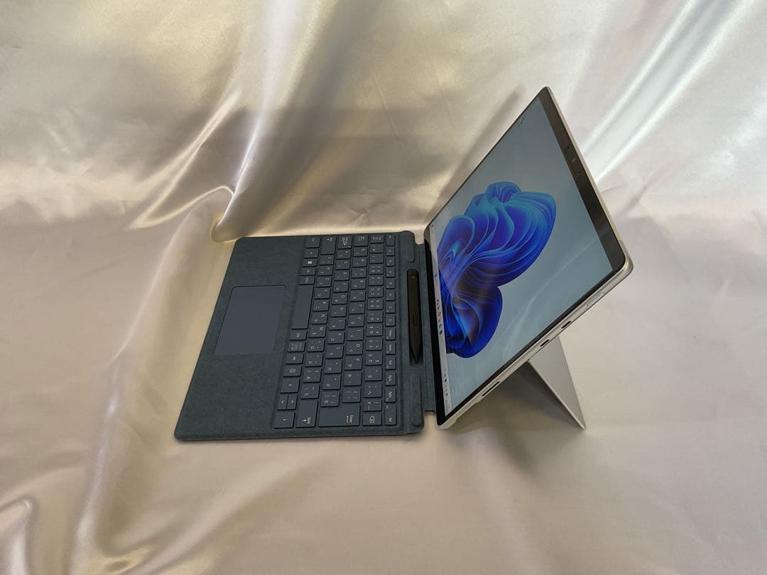 Surface Pro8 8g 256g Office 2024 Pen2付