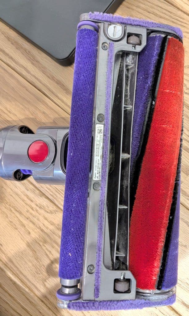 【動作確認済、清掃済】ダイソン　SV12 コードレスクリーナー　本体、ノズル