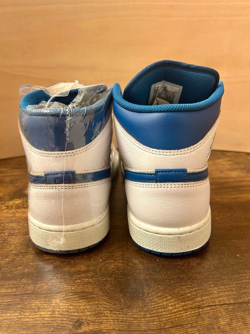 靴 AIR JORDAN 1 MID SE 26cm
