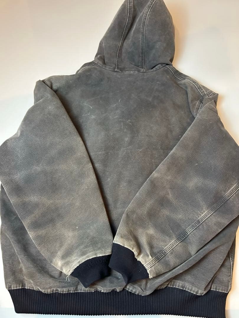 イ*、様 Carhartt J130 BLK アクティブジャケット フェード ブ