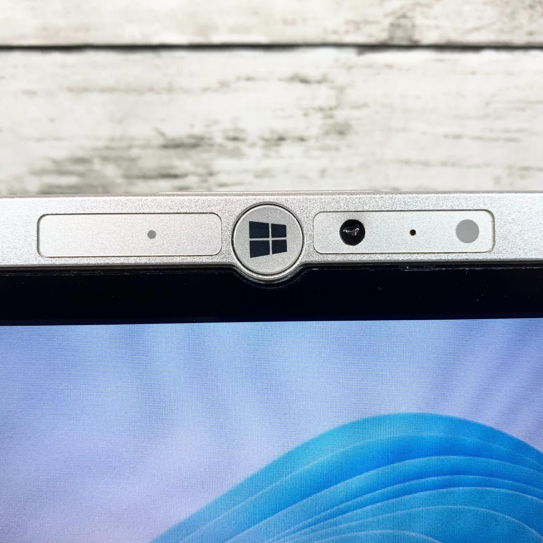 【ツカさま】ノートパソコン　Windows11　Webカメラ／タッチパネル✨