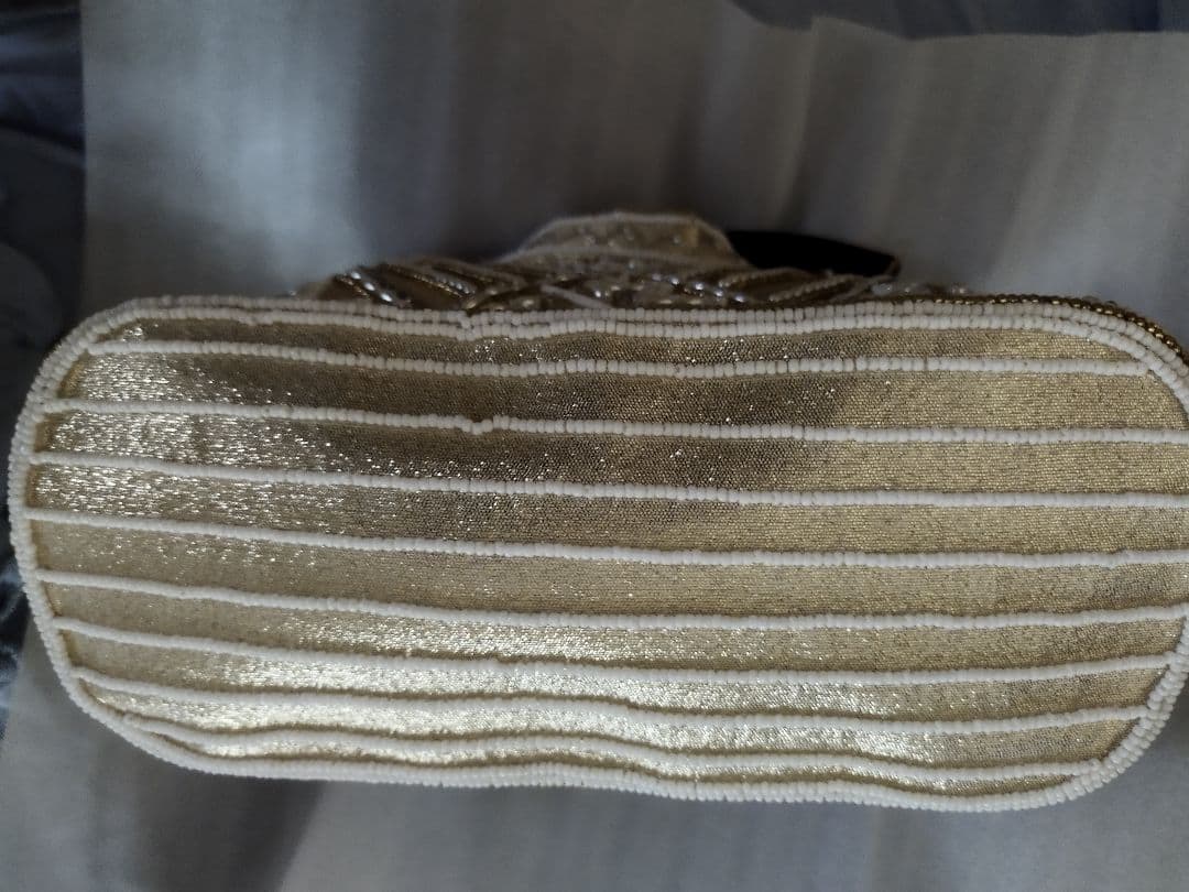 ＬＵＭＹ はしもと皇室御用達　ビーズバック　普段使いに使えそうなお洒落タイプ