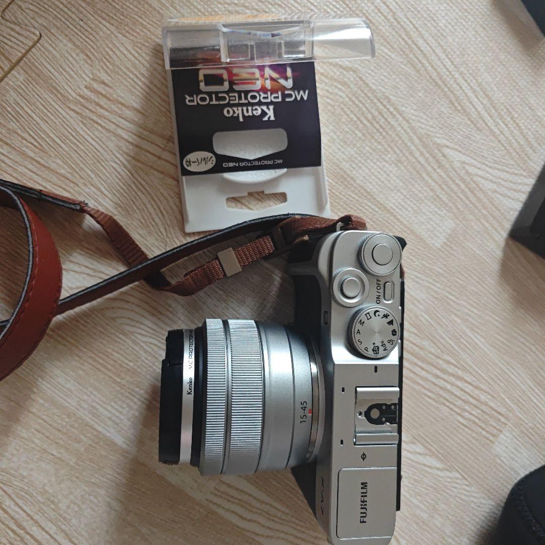 Fujifilm X-A7 デジタルカメラ シルバー