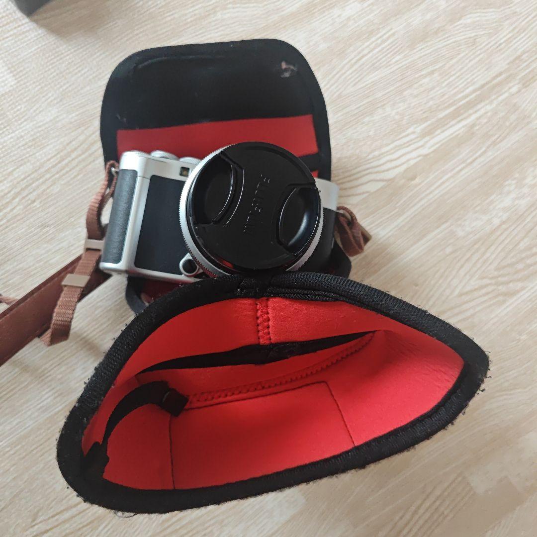 Fujifilm X-A7 デジタルカメラ シルバー