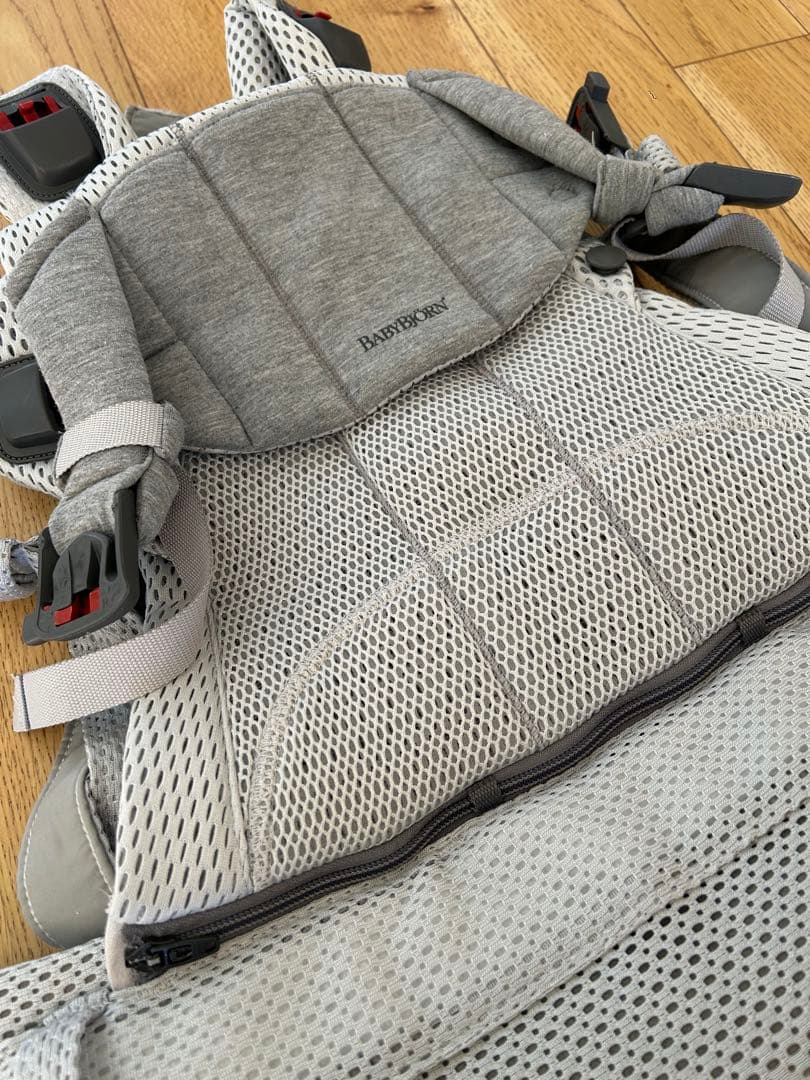 【美品】ベビービョルン　ハーモニー　抱っこ紐