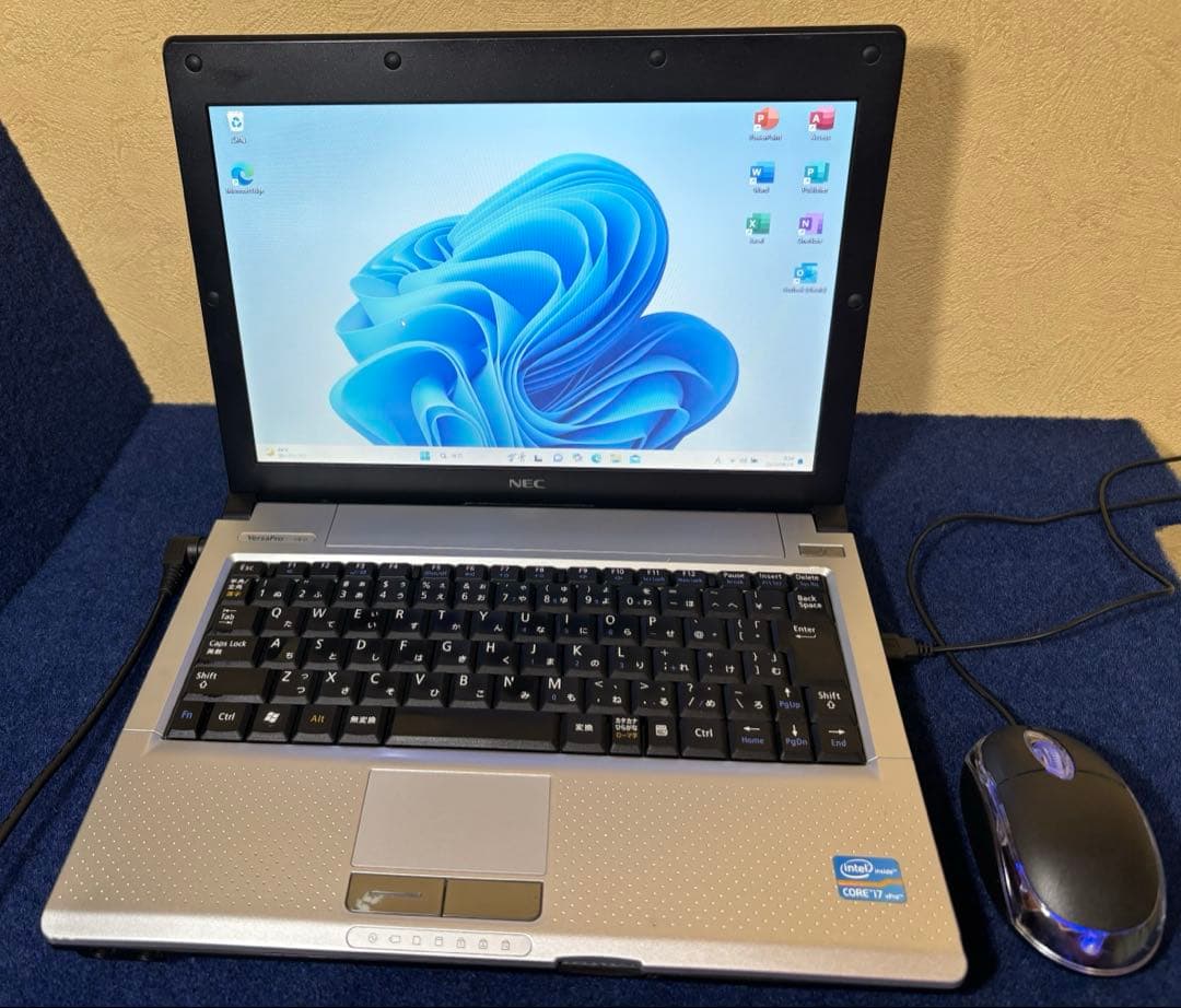 NEC PC-VK17HBBCD core i7 コンパクトノートPC