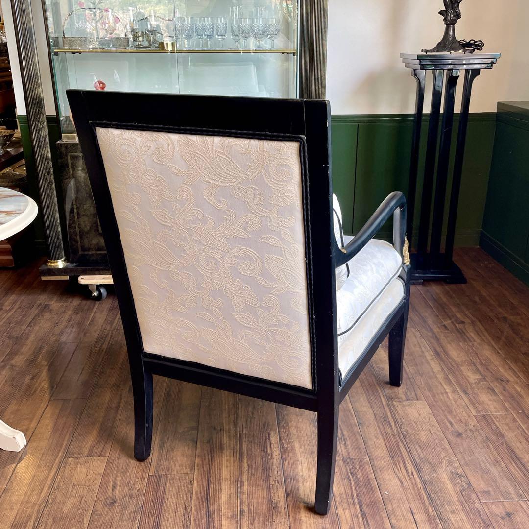 r142 Ethan Allen フランス帝国様式の黒漆ゴールド アームチェア
