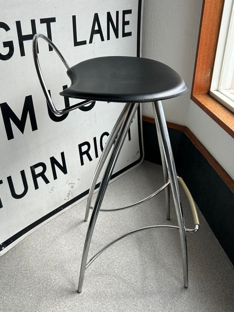 cattelan italia カッテランイタリア　カウンターチェア　椅子 　黒