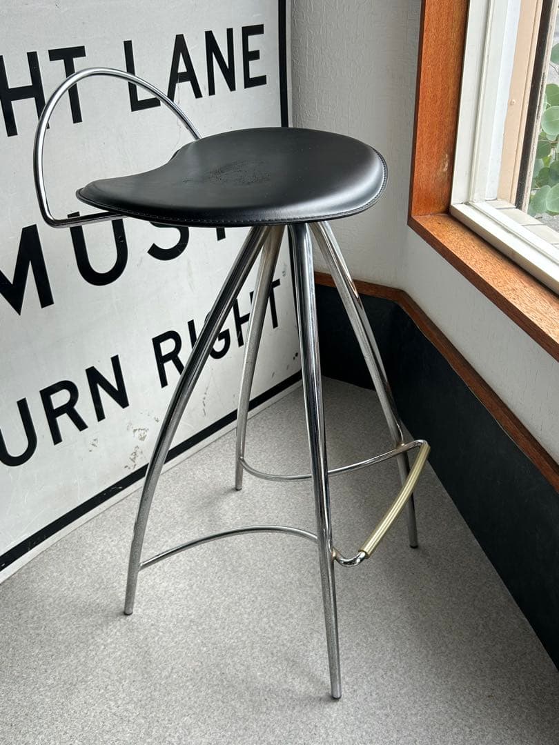 cattelan italia カッテランイタリア　カウンターチェア　椅子 　黒