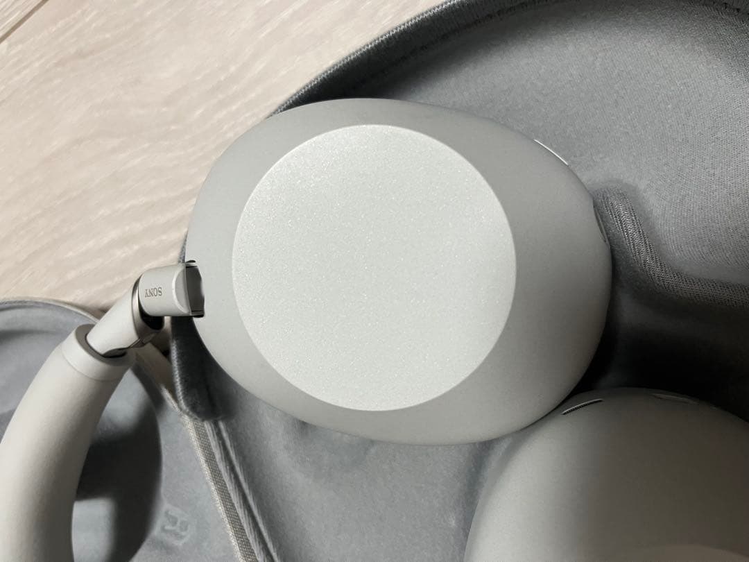 SONY WH-1000XM6 プラチナシルバー ワイヤレスヘッドフォン