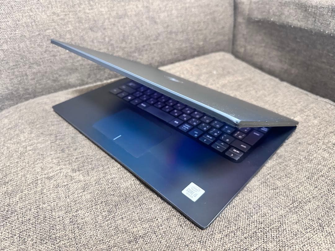 DELL vostro 14インチ　i5-10世代　8GB Office 永続