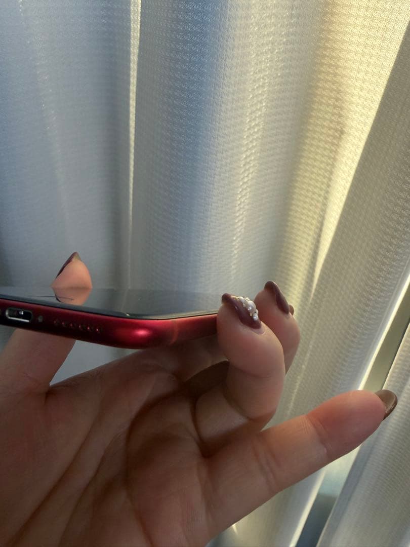 Apple iPhone SE (第2世代) REDジャンク品